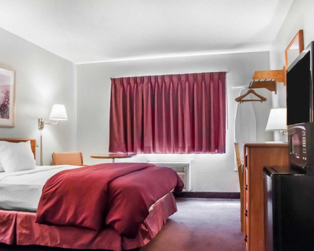 Econo Lodge Ithaca